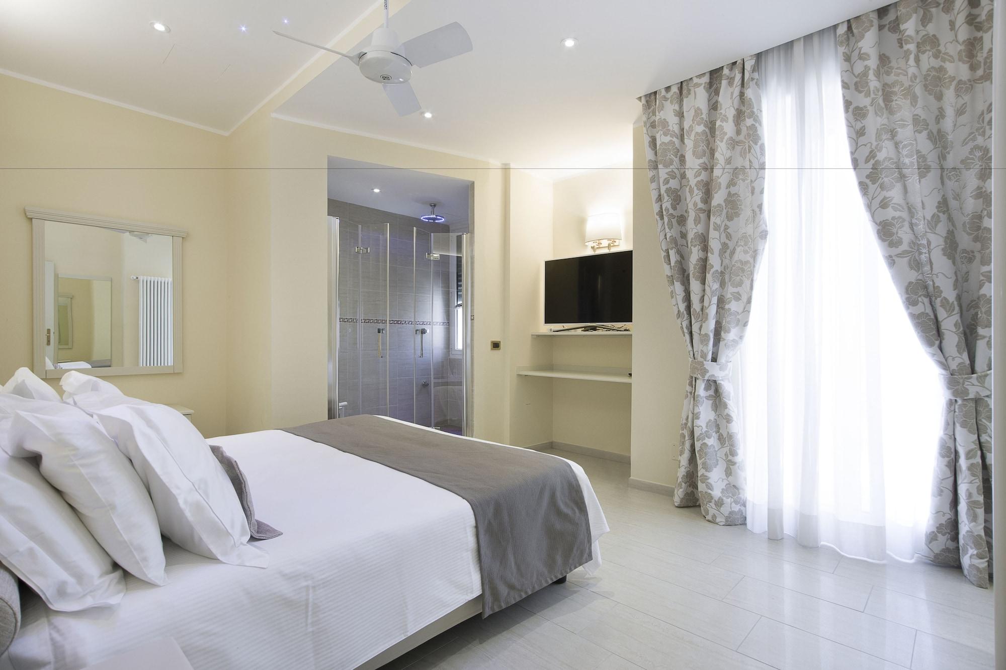 Hotel Ristorante Toscana Alassio Buitenkant foto